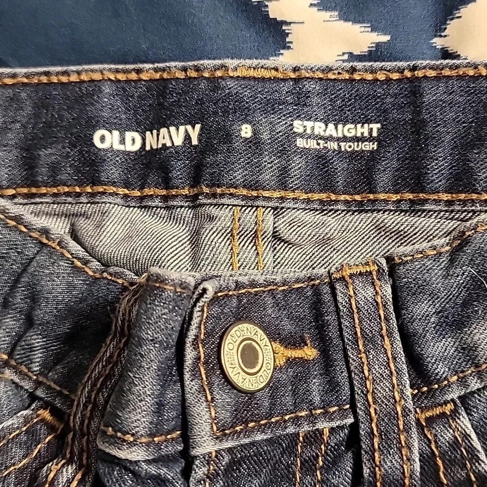Old navy straight leg jeans !